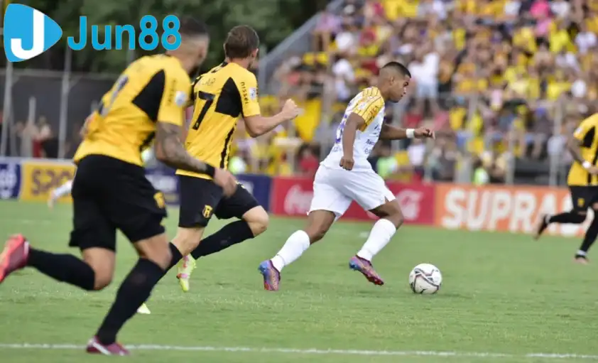 Guarani đang có phong độ ổn định hơn so với đội chủ nhà Sp. Luqueno Guarani đang có phong độ ổn định hơn so với đội chủ nhà Sp. Luqueno