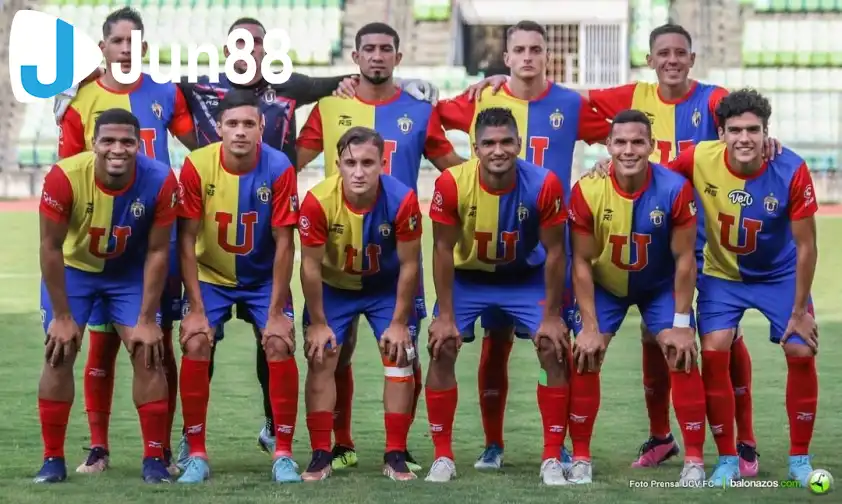 Universidad Central phần nào được đánh giá cao hơn so với Metropolitanos Universidad Central phần nào được đánh giá cao hơn so với Metropolitanos